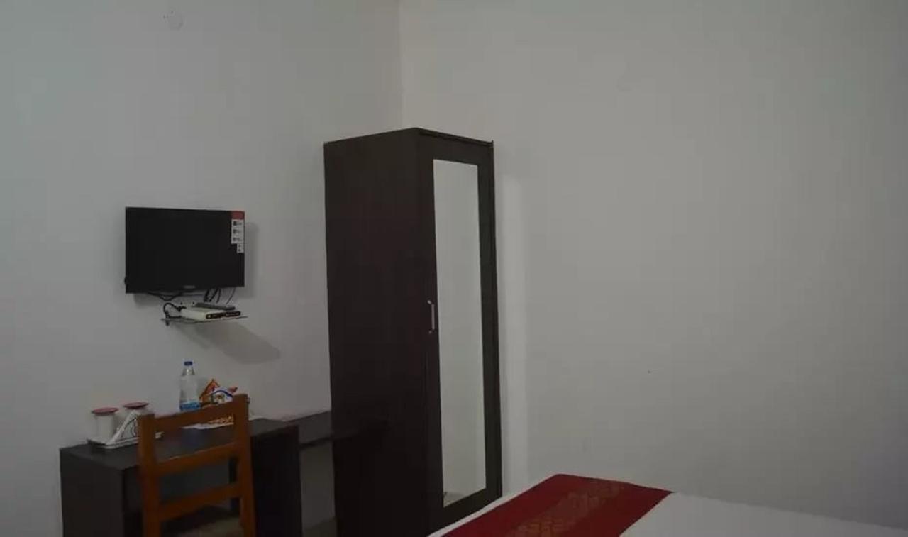 Hotel Mehra Inn Amritsar Eksteriør billede